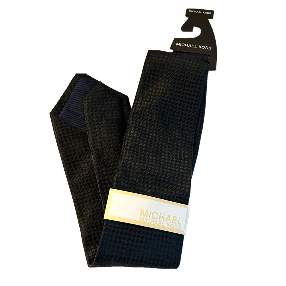 Authentic Michael Kors Men’s Black Tie